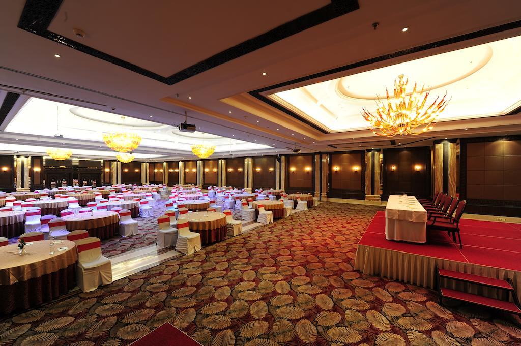 Mayfair Convention Bhubaneswar Exterior photo